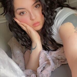 Meet your Posher, Isela